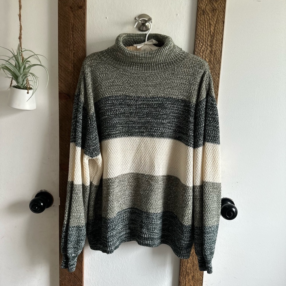 Zenana COLOR BLOCK STRIPED TURTLE NECK BALLOON SLEEVE SWEATER women’s size large